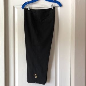 Sharagano black capris
